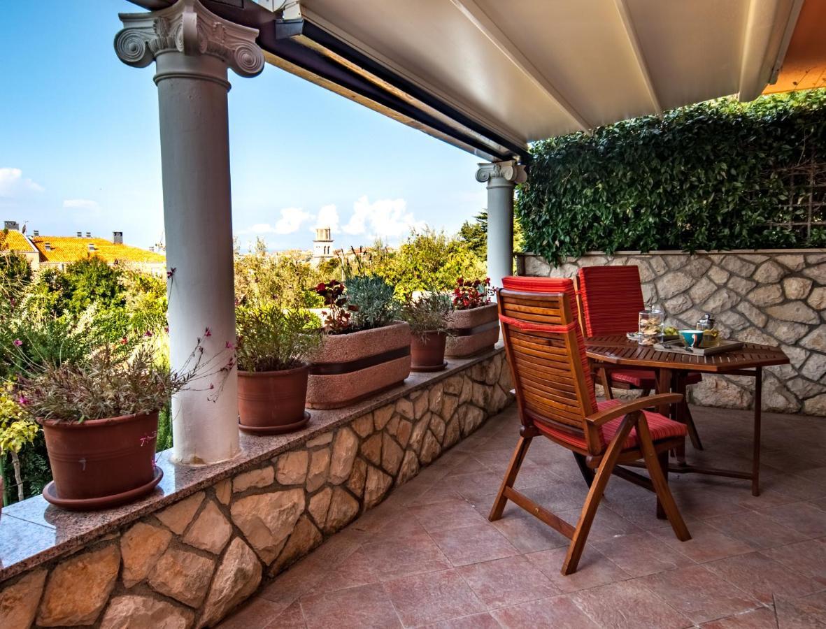 Villa Magnolija Cres Bagian luar foto